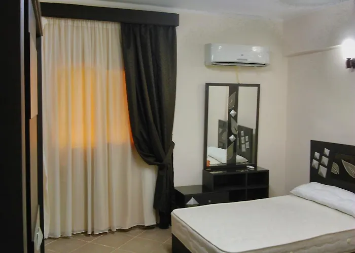 Daire Three-bedroom At Louly