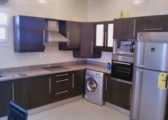Three-bedroom At Louly Daire *